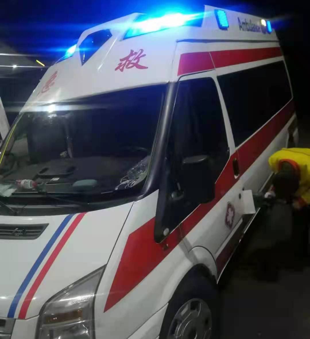 番禺县专业救护车出租